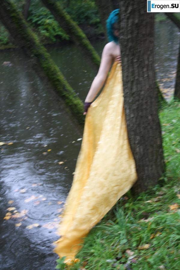 Eve in the park. Photo 6