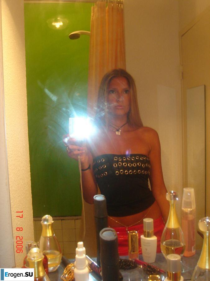 Beauty from Italy and all her personal photos. Part 4. Slide 18