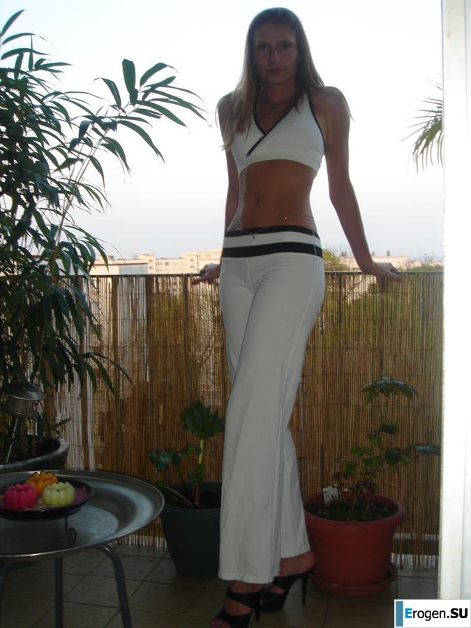 Beauty from Italy and all her personal photos. Part 4. Slide 27
