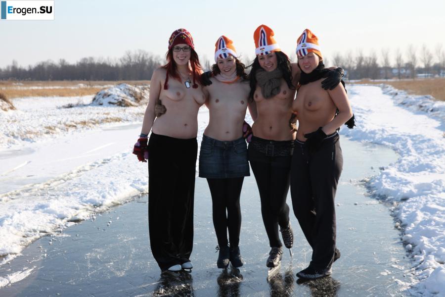 Dutch nudists in winter. Part 3. Photo 27