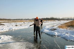 Dutch nudists in winter. Part 3. Thumb 25