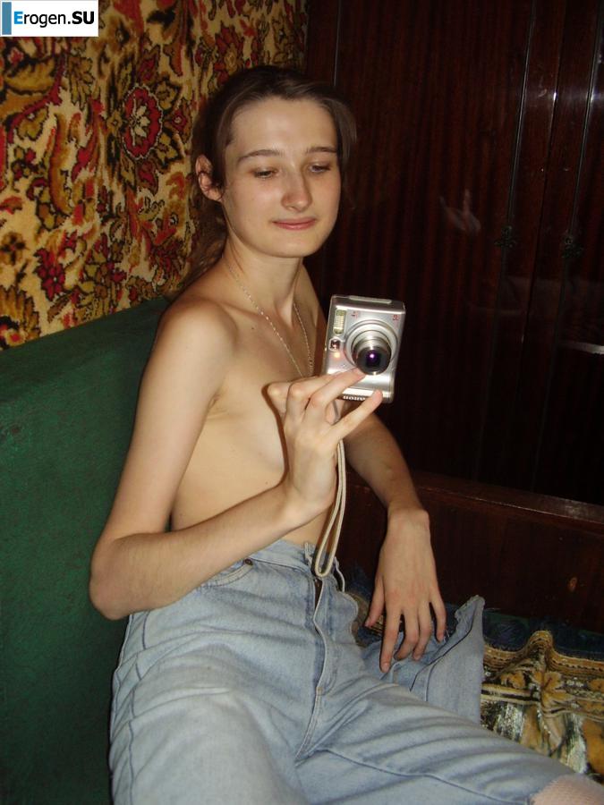 Home photos of a Ukrainian girl. Part 2. Photo 29