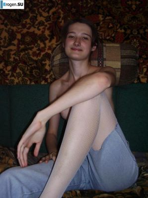 Home photos of a Ukrainian girl. Part 2. Thumb 17