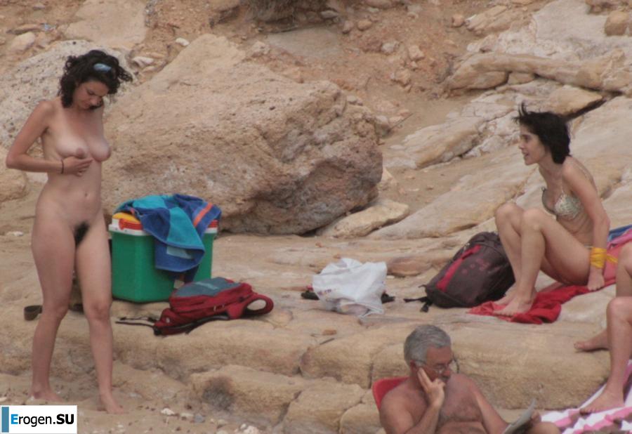 And again hippies. Now on the beach. Part 5. Photo 28