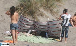 And again hippies. Now on the beach. Part 5. Thumb 27