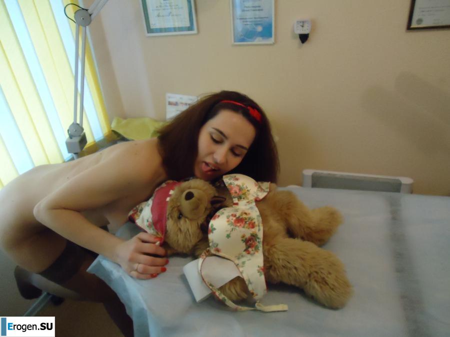 photoshoot with a bear. Photo 14