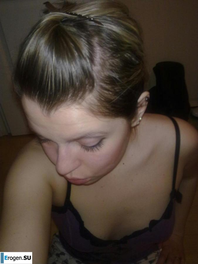 Beautiful Blonde. Part 2. Slide 19