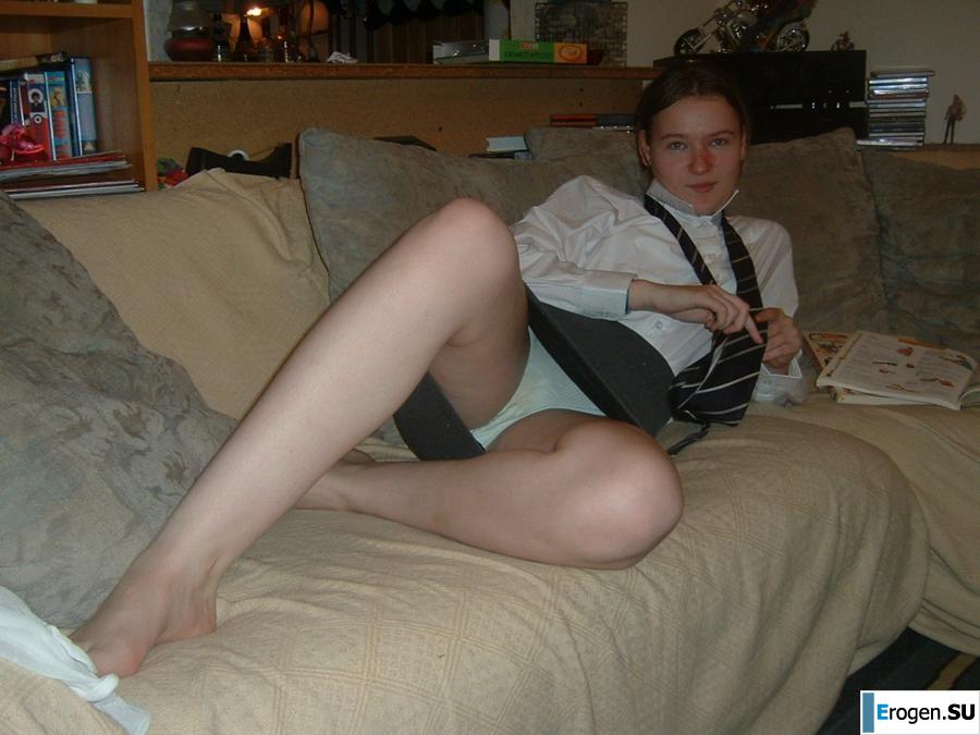 Easy erotica of a foreign student. Slide 32