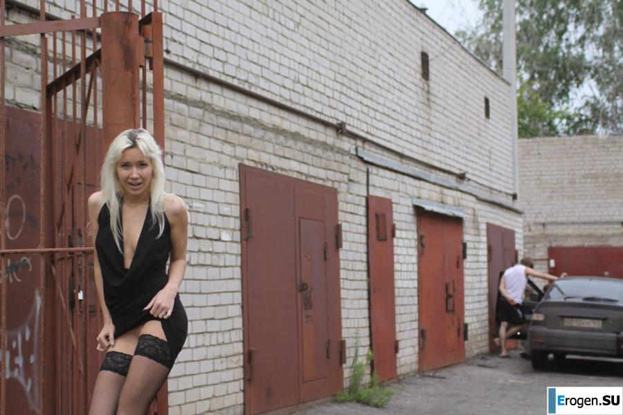 Nastya from Samara walks around the city and shows herself. Part 10. Photo 9