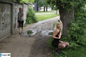 Nastya from Samara walks around the city and shows herself. Part 10. Thumb 18