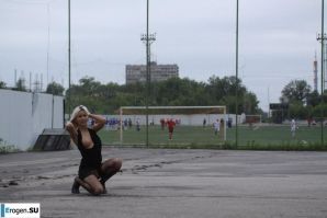 Nastya from Samara walks around the city and shows herself. Part 12. Thumb 13