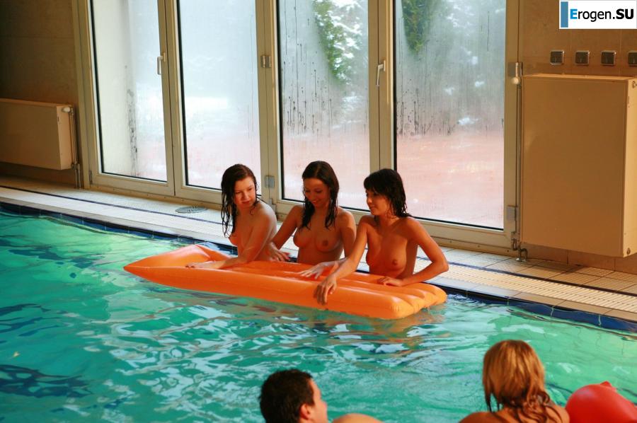 Czech nudists in the pool. Part 2. Slide 34