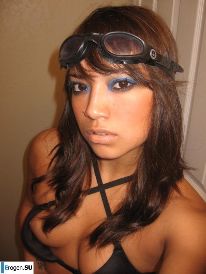 oops boobs lit up. Part 3. Photo 12