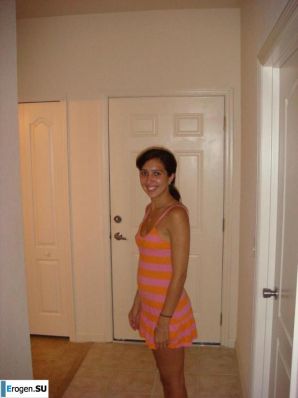 Smiling brunette with everlasting nipples. Part 4. Thumb 39