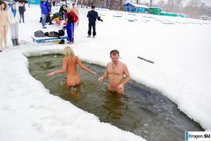 Ukrainian nudists in winter. Part 2. Thumb 16