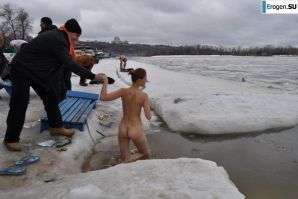 Украинские нудисты зимой. Часть 3. Эскиз 15