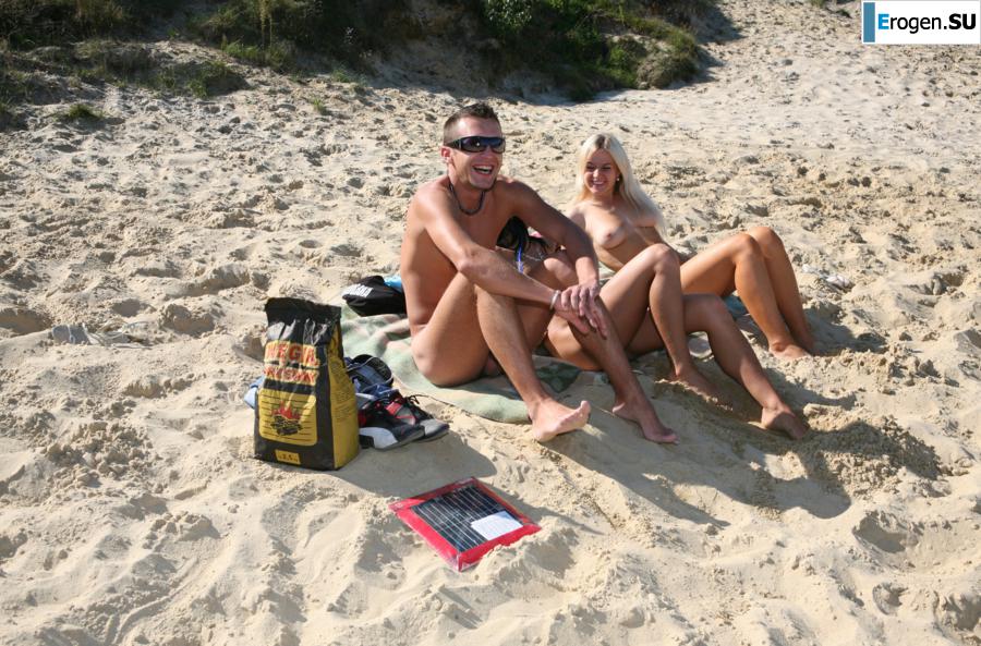 Three nudists on the riverbank. Part 4. Slide 23
