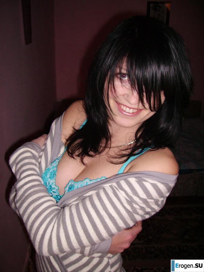 Ukrainian brunette with pimple booty. Part 5. Slide 5