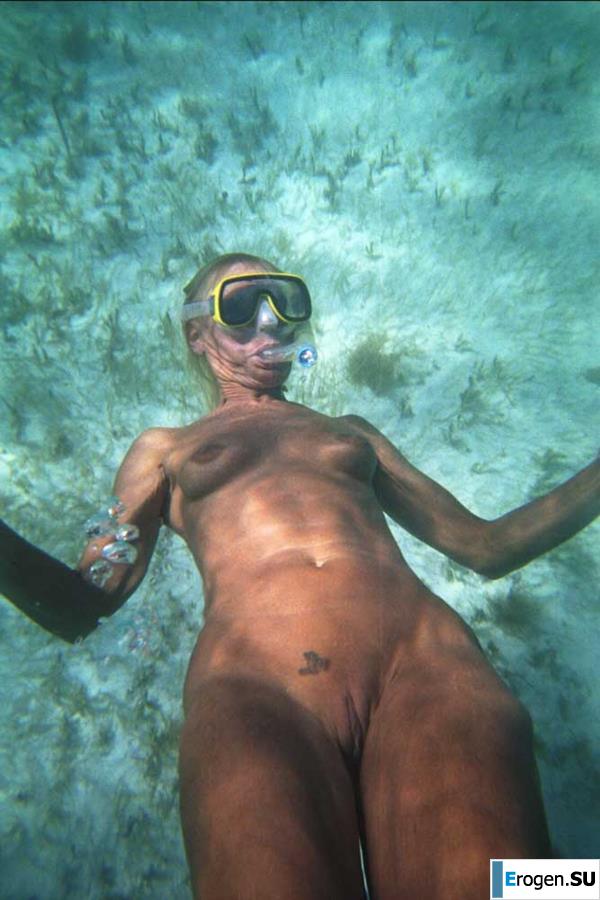 underwater girls. Photo 28