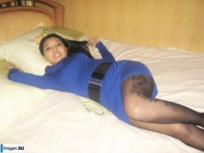 Ah, what legs. Thumb 39
