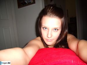 Amateur filming of naked girls. Part 6. Thumb 16