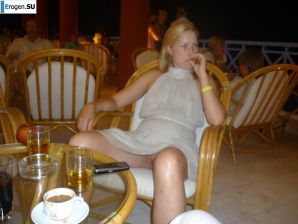 Blonde Exhibitionist without Tits. Thumb 34