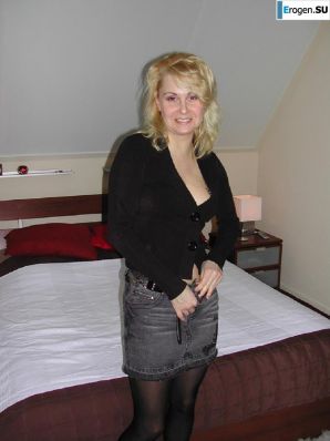 Pretty Middle-aged Woman. Thumb 7