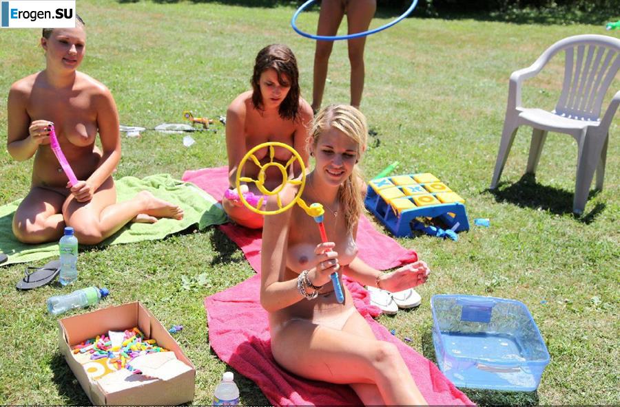 Nudists fell into childhood. Part 2. Photo 13