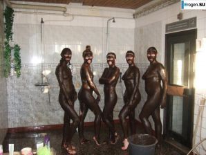 Naked in the Mud. Part 2. Thumb 14
