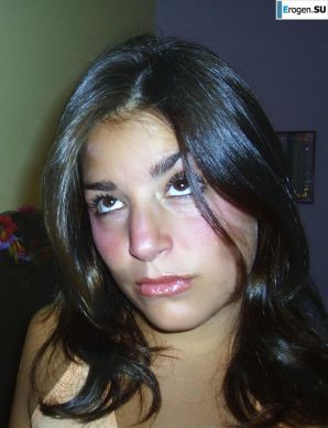 Unshaven brunette. Thumb 15