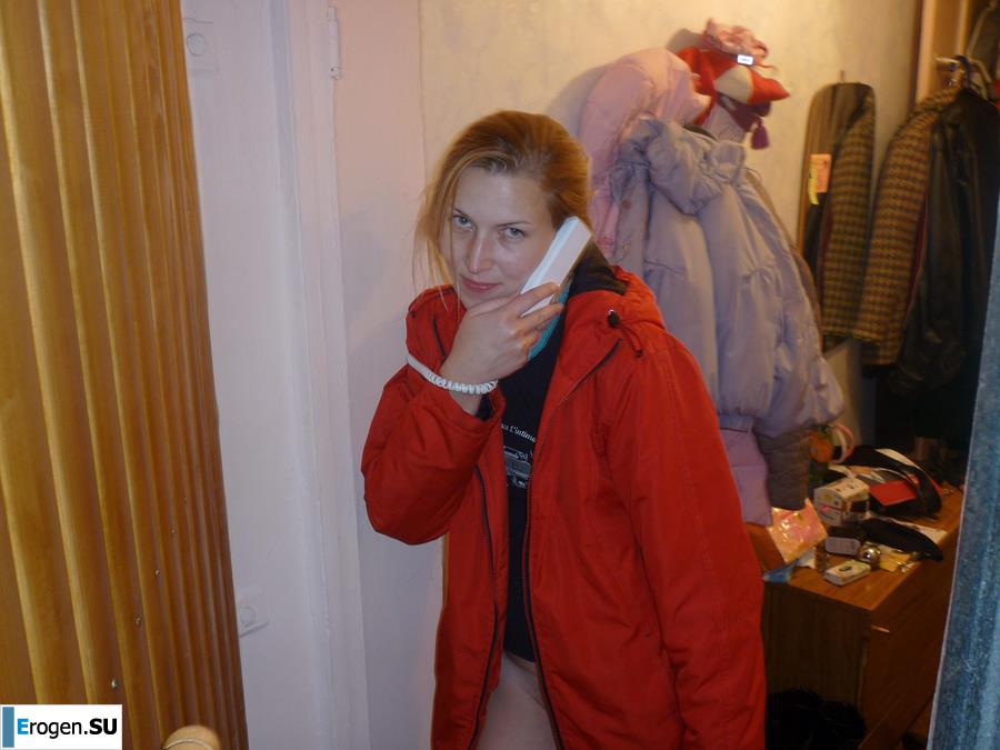 Blonde Exhibitionist without Tits. Part 3. Slide 13