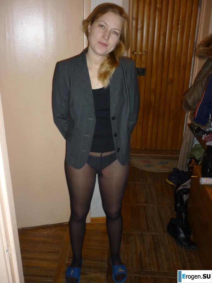 Blonde Exhibitionist without Tits. Part 3. Slide 25