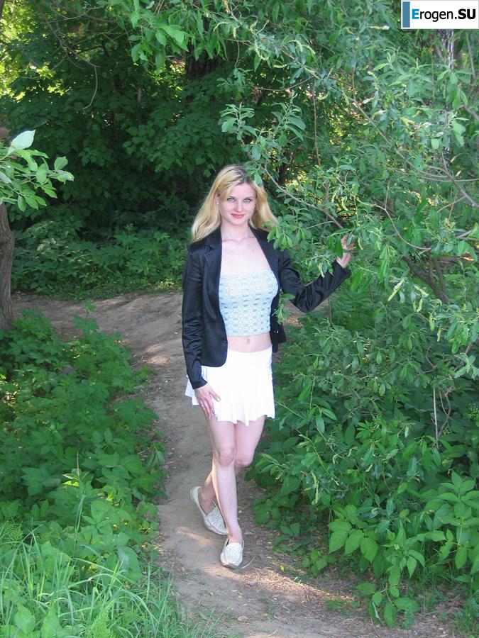Thin blonde with big breasts. Part 2. Photo 10