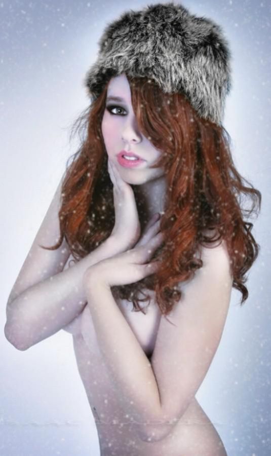 Busty. Photo 27