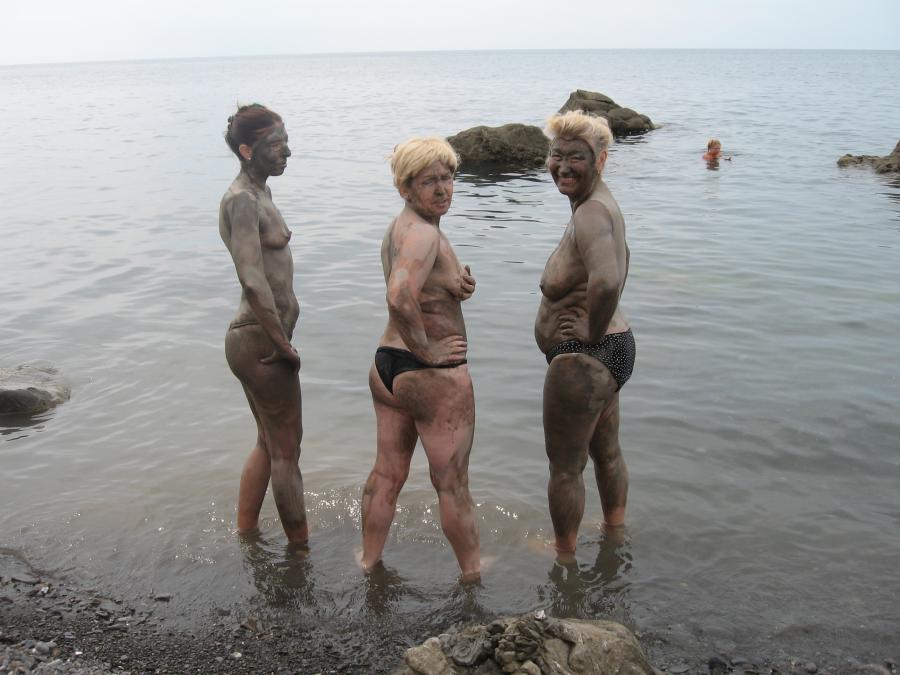 Healing mud. Photo 15