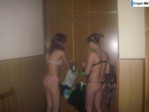 Girlfriends at a Bachelorette Party. Thumb 13