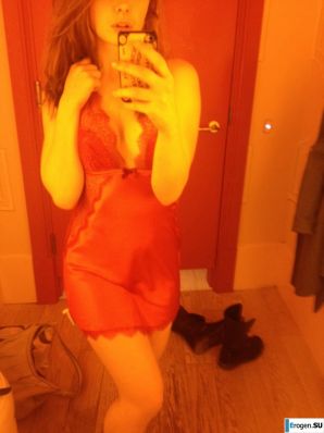Posing and having fun. Thumb 42