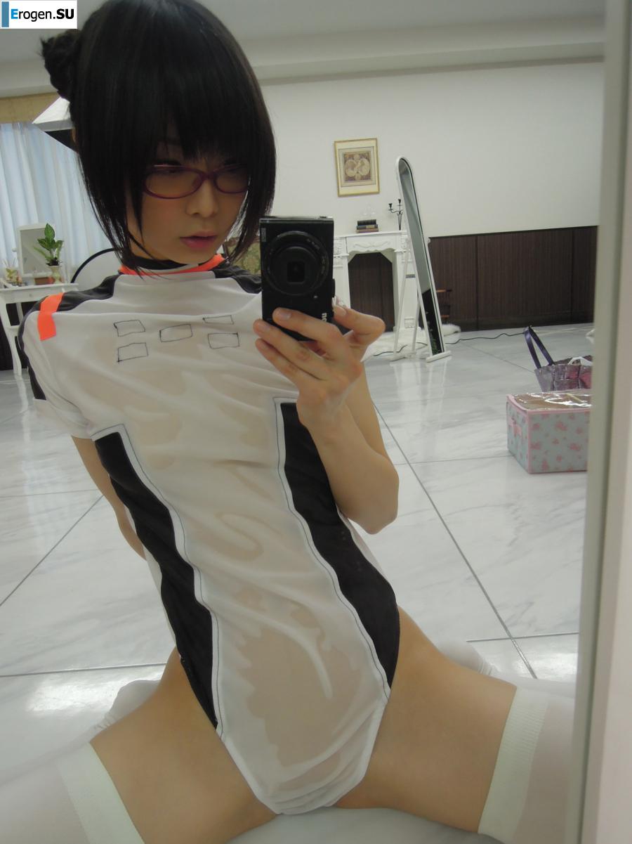 Girls on Halloween. Photo 11