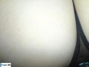Молодая пара дурачится. Эскиз 18
