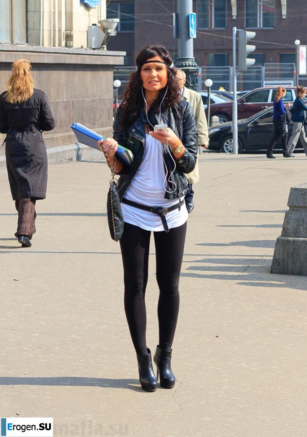 Girls in Leggings. Photo 38