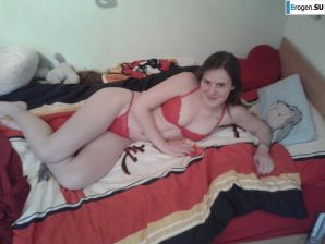 Naked German Girl. Thumb 17