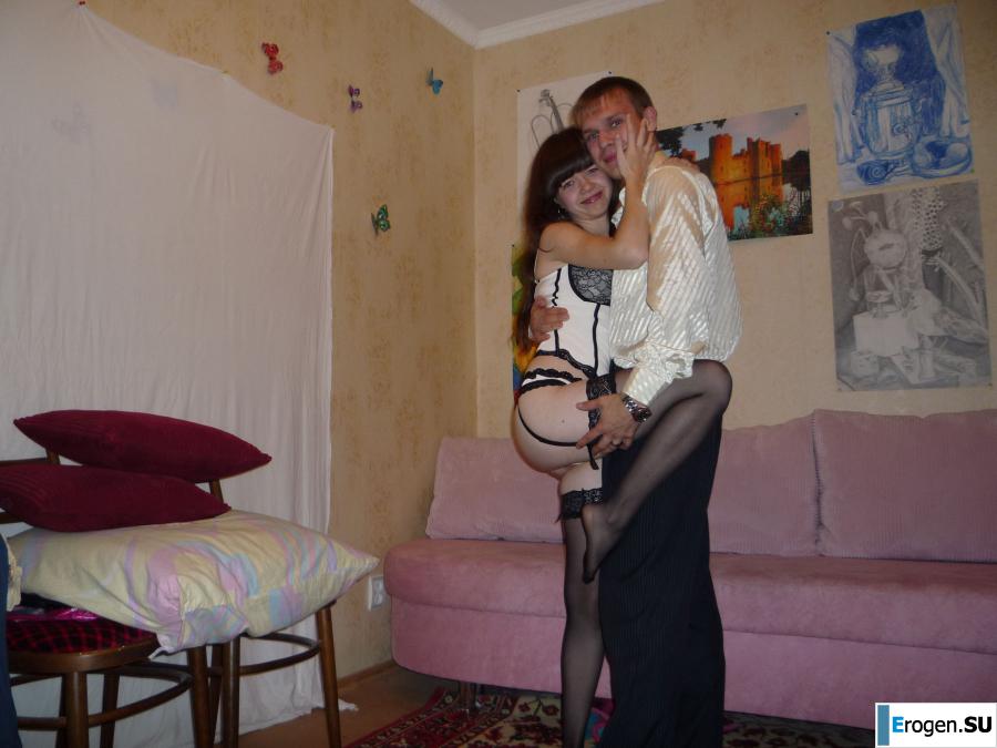 Happy Young. Photo 16
