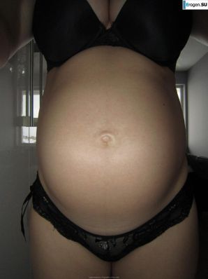 naked pregnant girl. Thumb 49