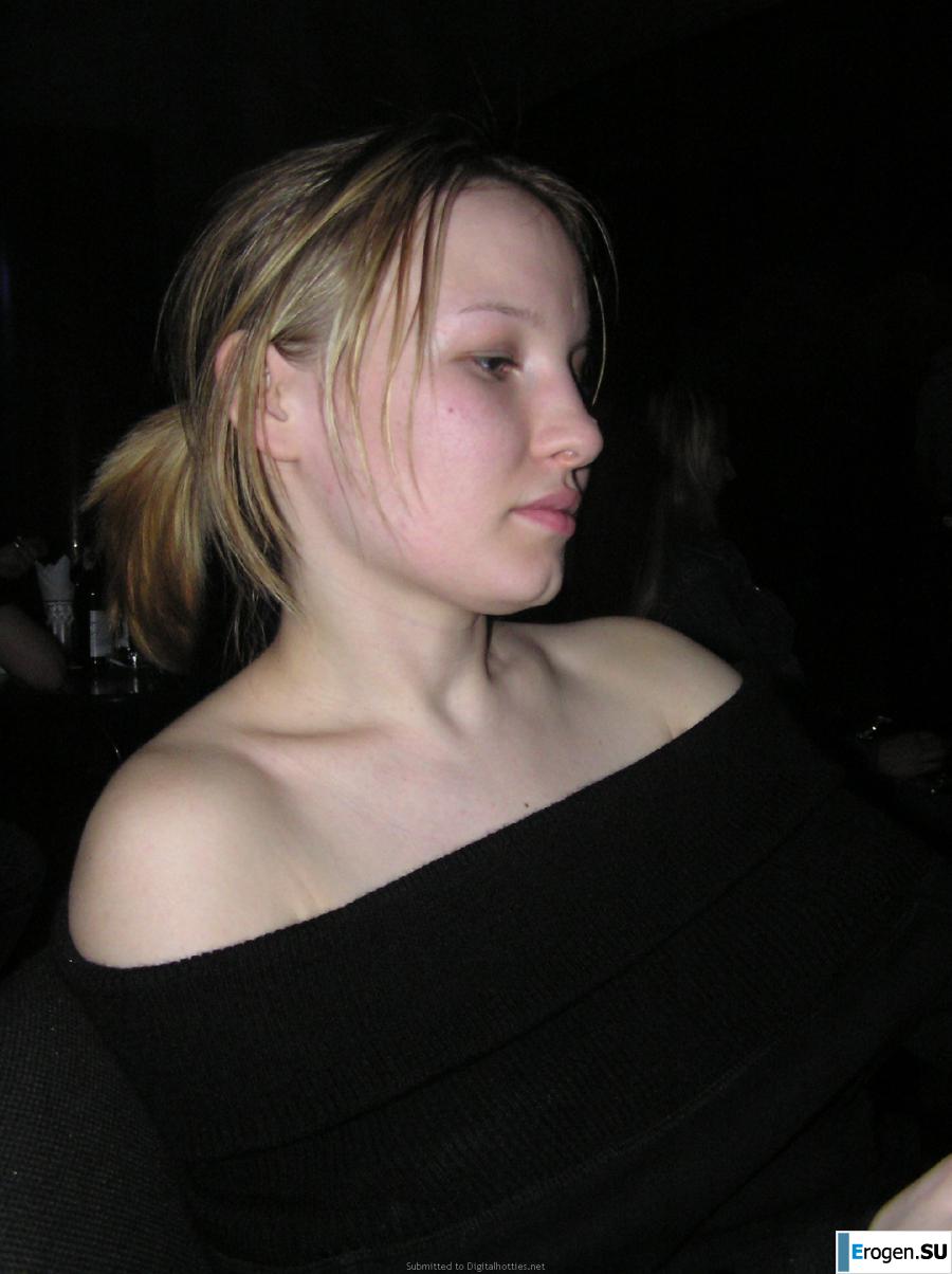naked girls in various poses. Part 2. Photo 6