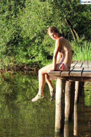 naked girls on the lake. Part 3. Thumb 31