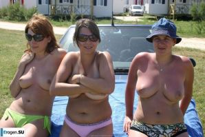 Girls were exposed in nature. Thumb 11