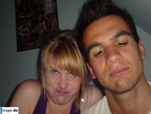 girl and guy with the euro round. Thumb 29