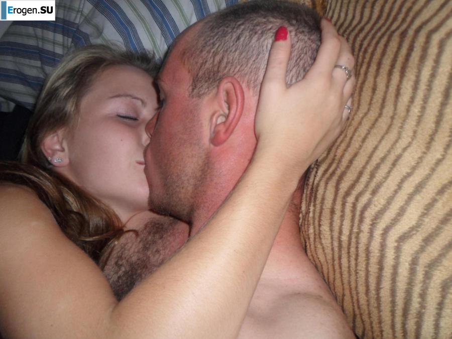 young miniature girl with a bald daddy. Slide 31