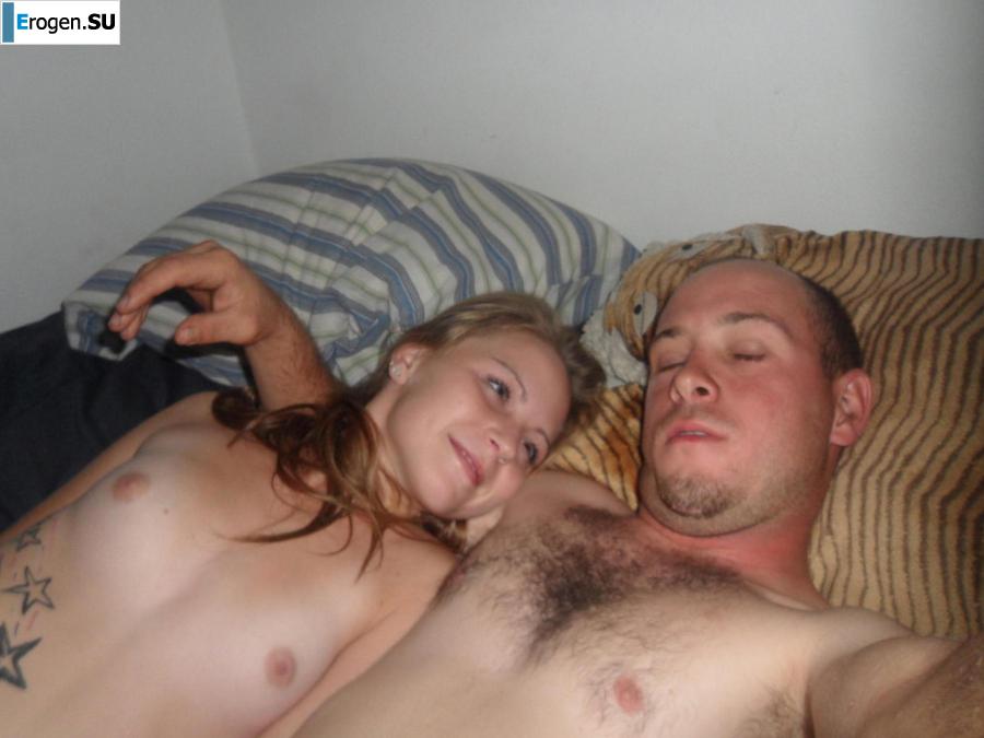 young miniature girl with a bald daddy. Slide 34