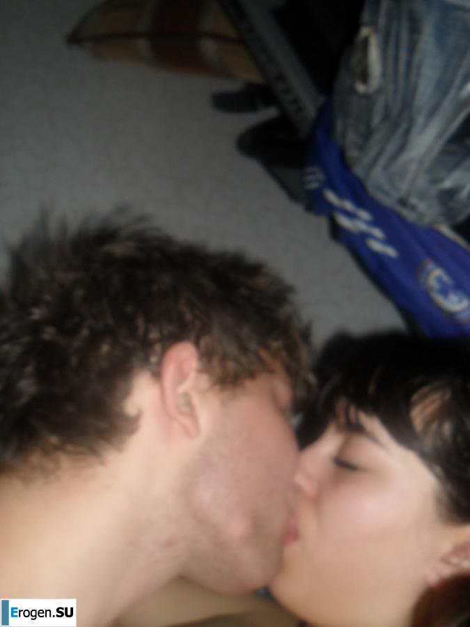 Russian cutie and sex with a guy. Photo 36